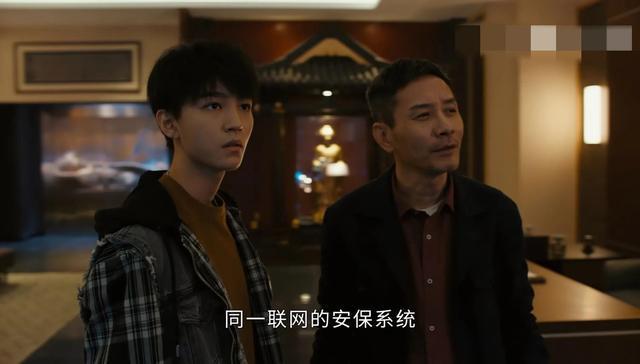 王俊凯、张译主演《重生之门》播了10集，优点和缺点一样多(重生之门王俊凯有感情戏吗)